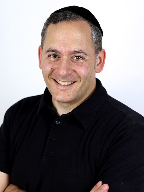 Dr Eyal Simchi